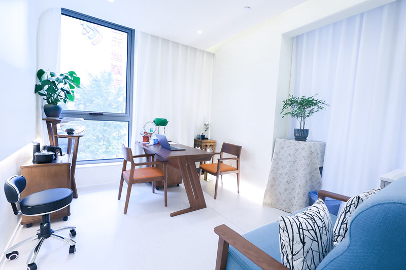 人生海海,跟随北京黄寺医美杜太超站在新年的门楣读“美” 人生海海,跟随北京黄寺医美杜太超站在新年的门楣读“美”