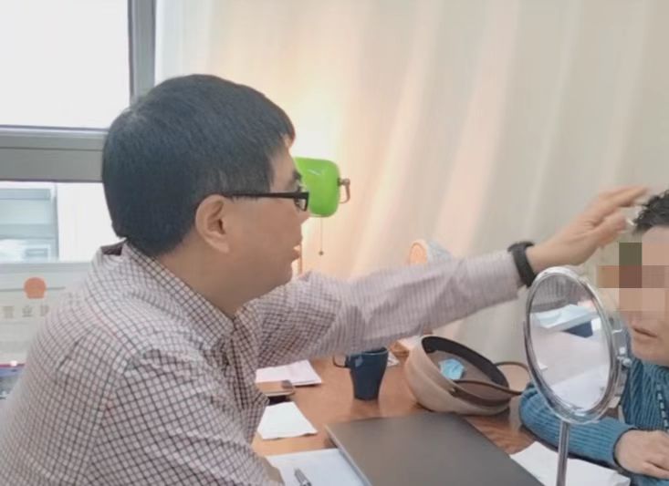 70岁不服老来北京做了拉皮,术后效果很惊艳,年轻了10多岁! 70岁不服老来北京做了拉皮,术后效果很惊艳,年轻了10多岁!