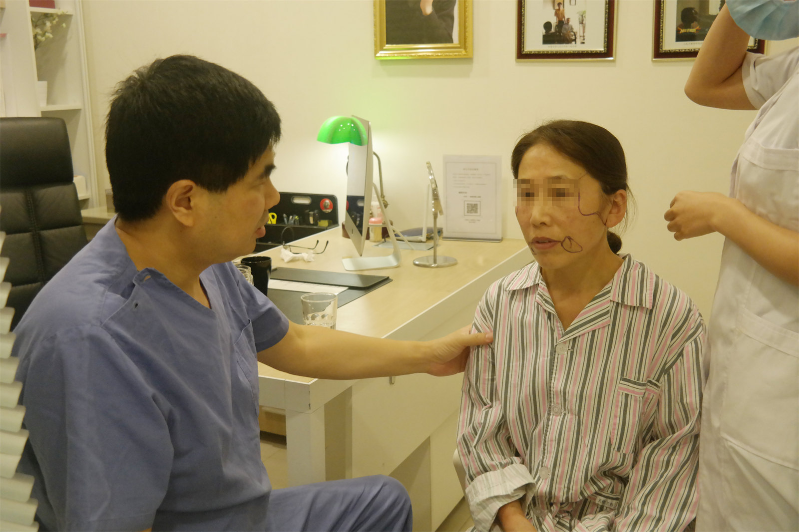 7年前做了拉皮提升,变得很抗老,同龄人都羡慕! 7年前做了拉皮提升,变得很抗老,同龄人都羡慕!