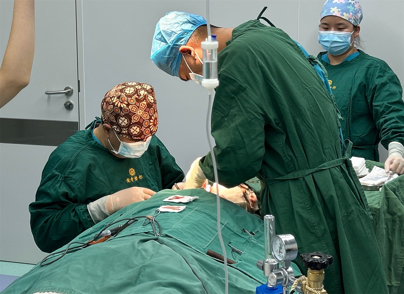 73岁不放弃自己，追求年轻好状态，分享手术过程及真实感受